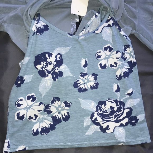 💙Blue Mesh Top💙 - Picture 3 of 4